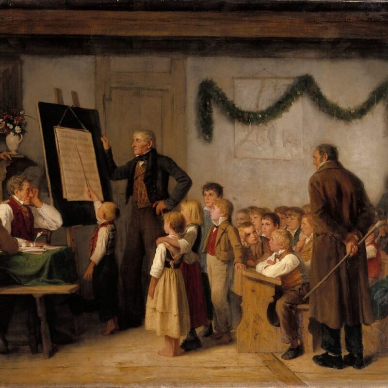 Profesores planificando cómo cerrar el año escolar con actividades de reflexión